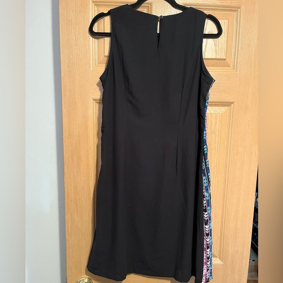 Zink London Embroidered Sleeveless A-line Dress - Picture 11 of 12